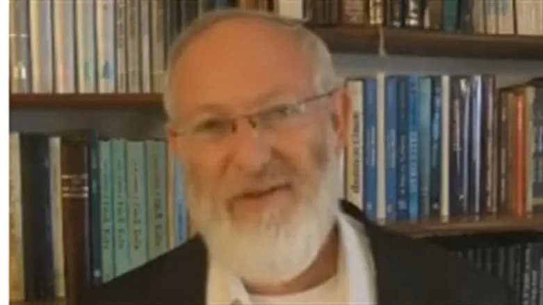 Guess who's coming for [Thanksgiving] dinner?