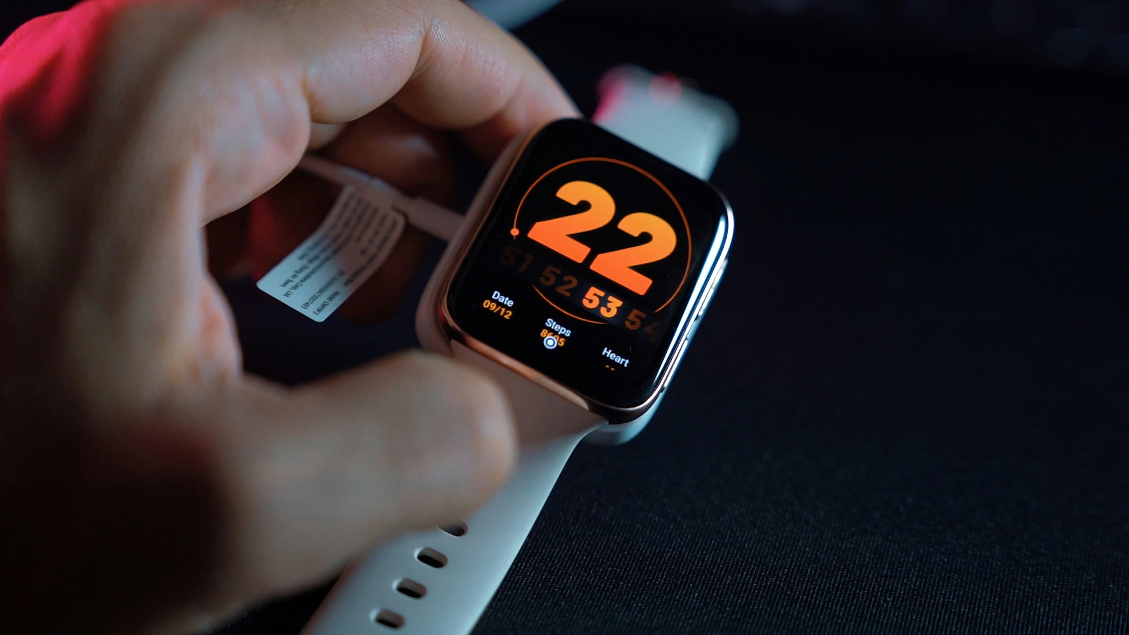 The Future of Smartwatches: Bigger Screens, Advanced Sensors, and Smarter Health Tracking
