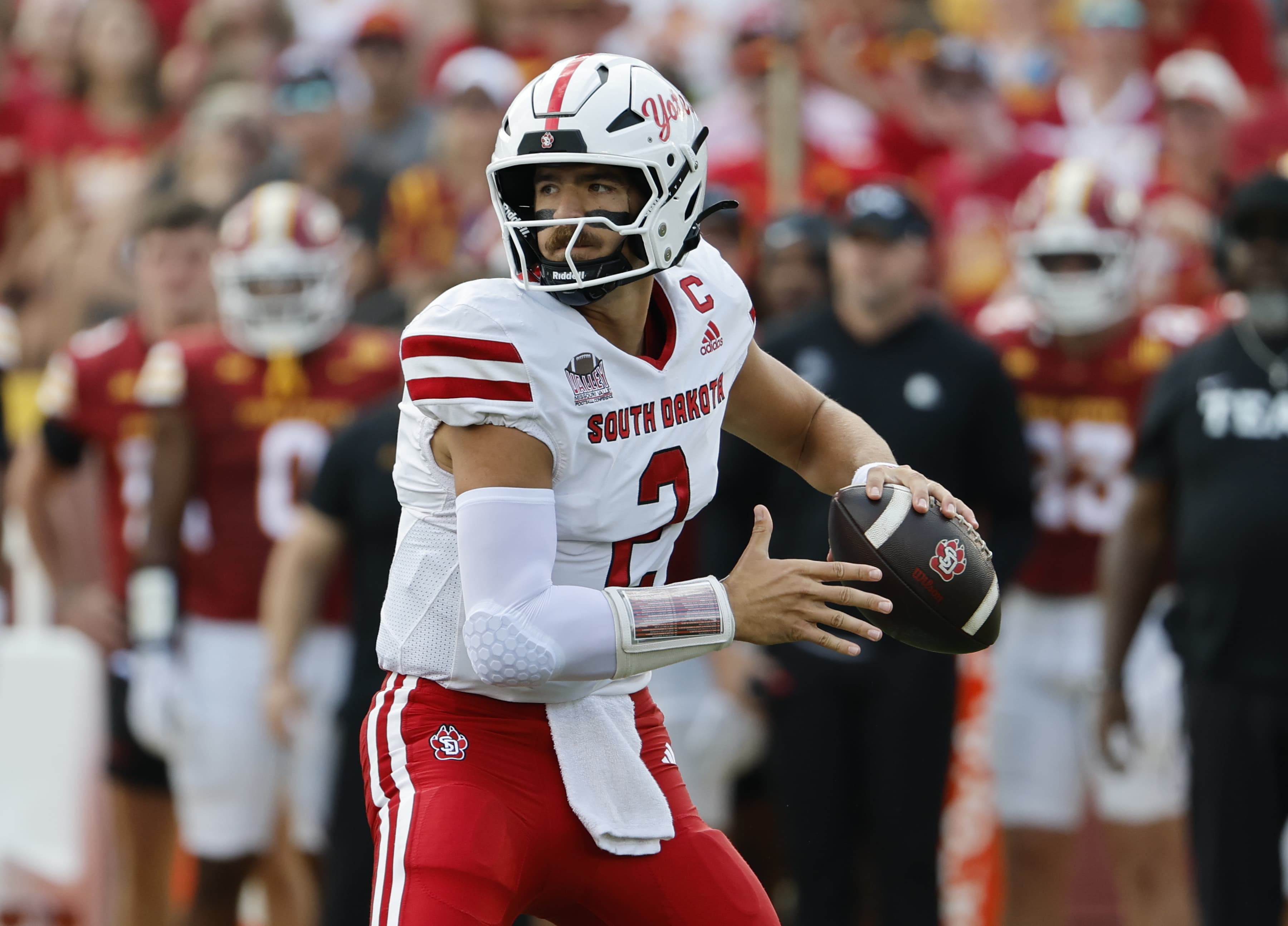 How to Watch South Dakota vs Lamar: Live Stream NCAA College Football, TV Channel
