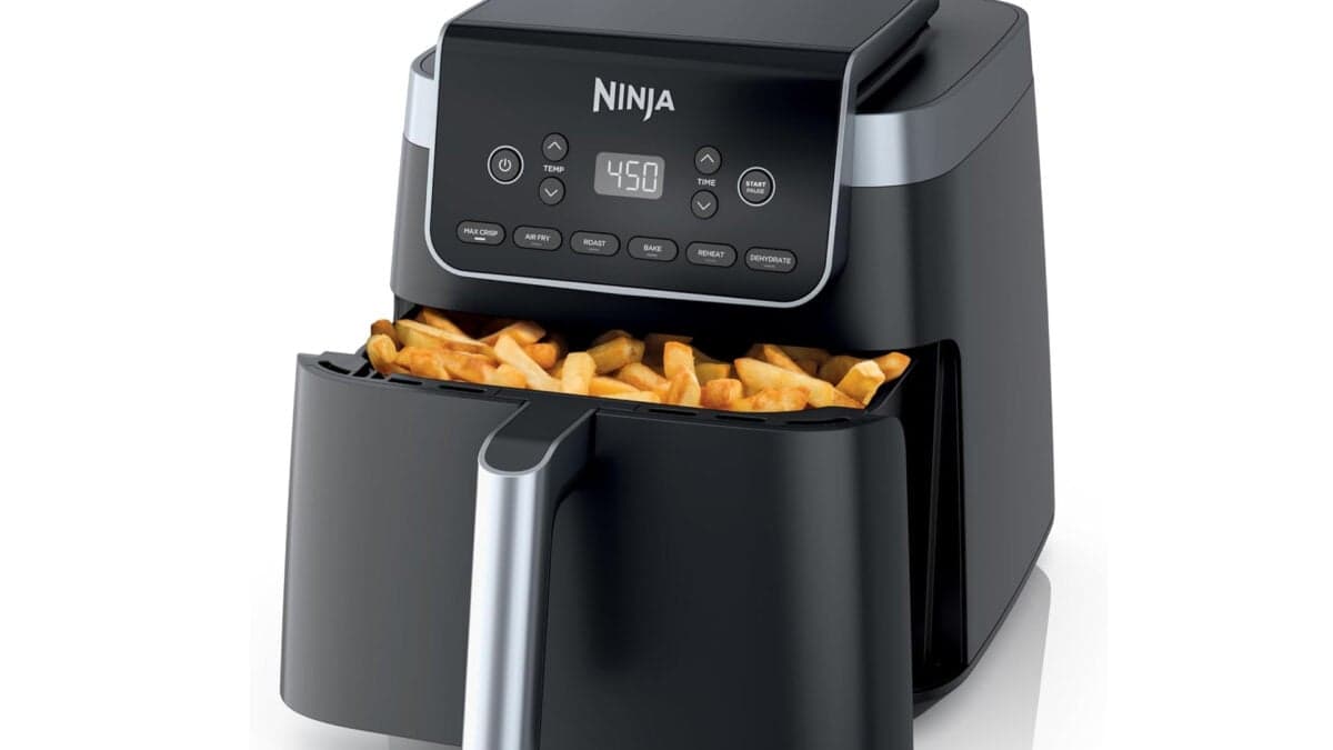 Ninja 6.5 QT Air Fryer Slashed to Pocket Change, Amazon Already Cleared 20K Units This Black Friday