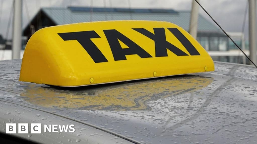 Government to ban asylum seekers from using taxis
