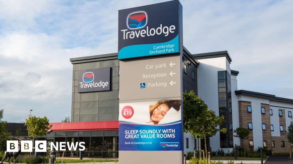 Hotel adverts banned over misleadingly cheap rooms