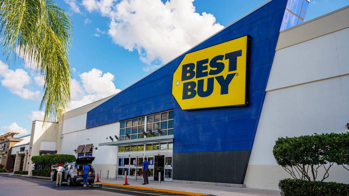 Best Buy warns holiday shoppers of new return policy rules