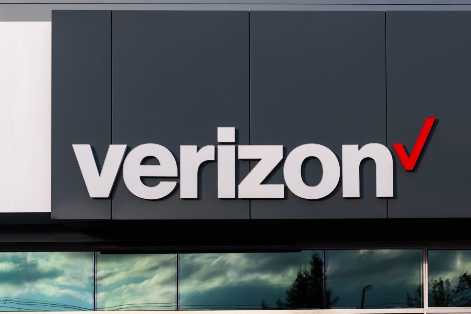Verizon axes 13,000 workers in shocking power move