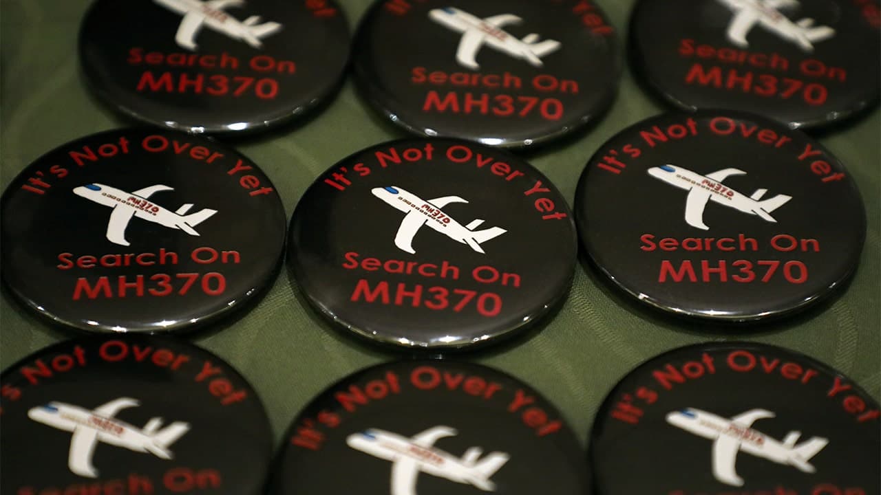 Search for missing Malaysia Airlines Flight 370 to resume after more than a decade