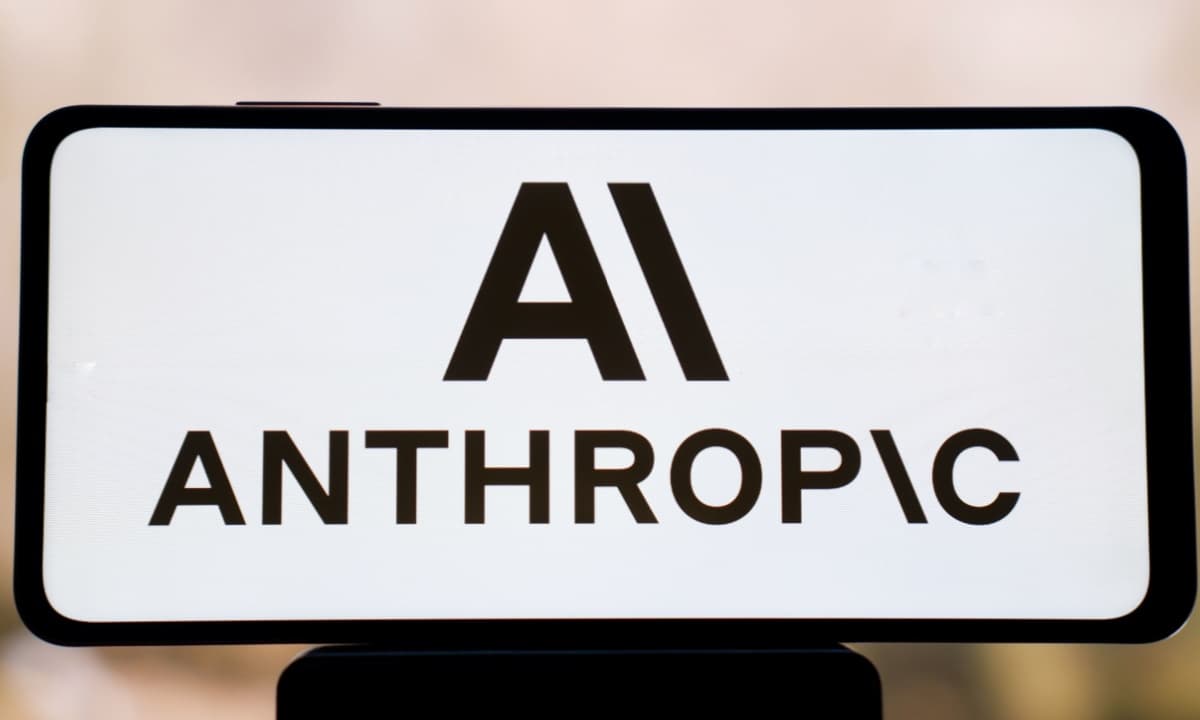 Anthropic Pushes Back as Hackers Press AI Weak Spots