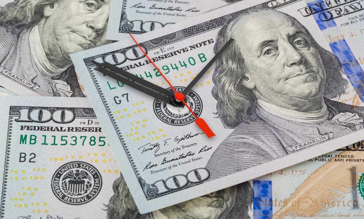 Gen Z Faces Financial Stress as Hourly Wages Lose Ground