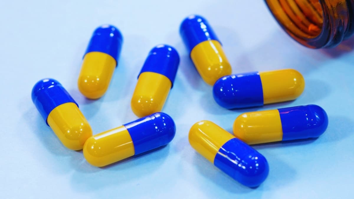 A Dangerous, Banned Substance Is Lurking in Trending Weight-Loss Pills