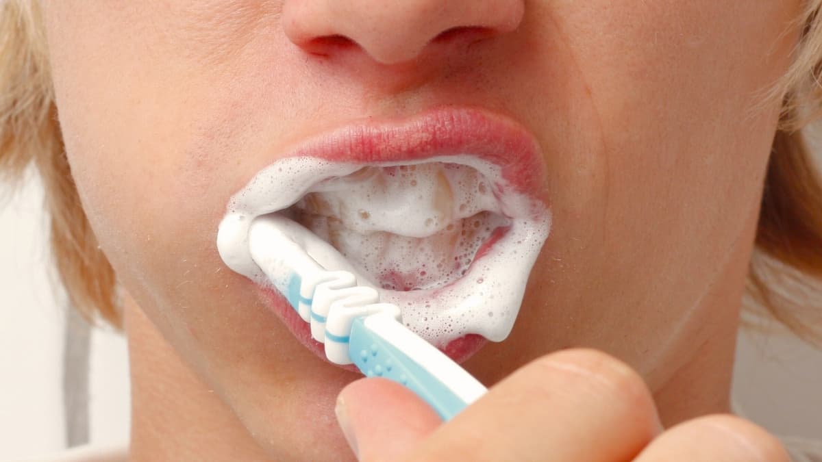 Oral Health And Diabetes Have a Crucial Link, Expert Reveals