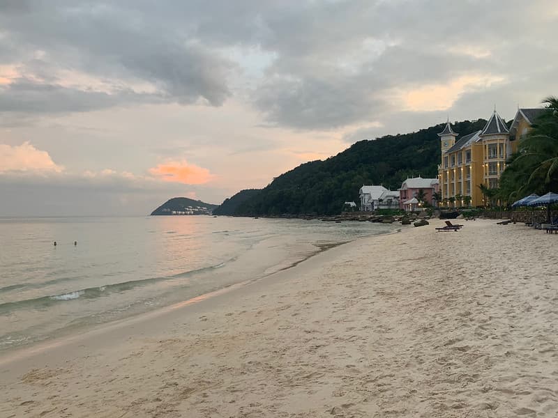 Cathay Pacific: Los Angeles – Phú Quốc, Vietnam. $645. Roundtrip, including all Taxes