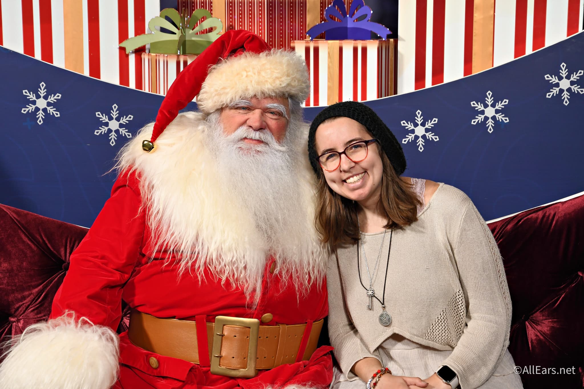 5 Locations You Can Meet Santa in Disney World