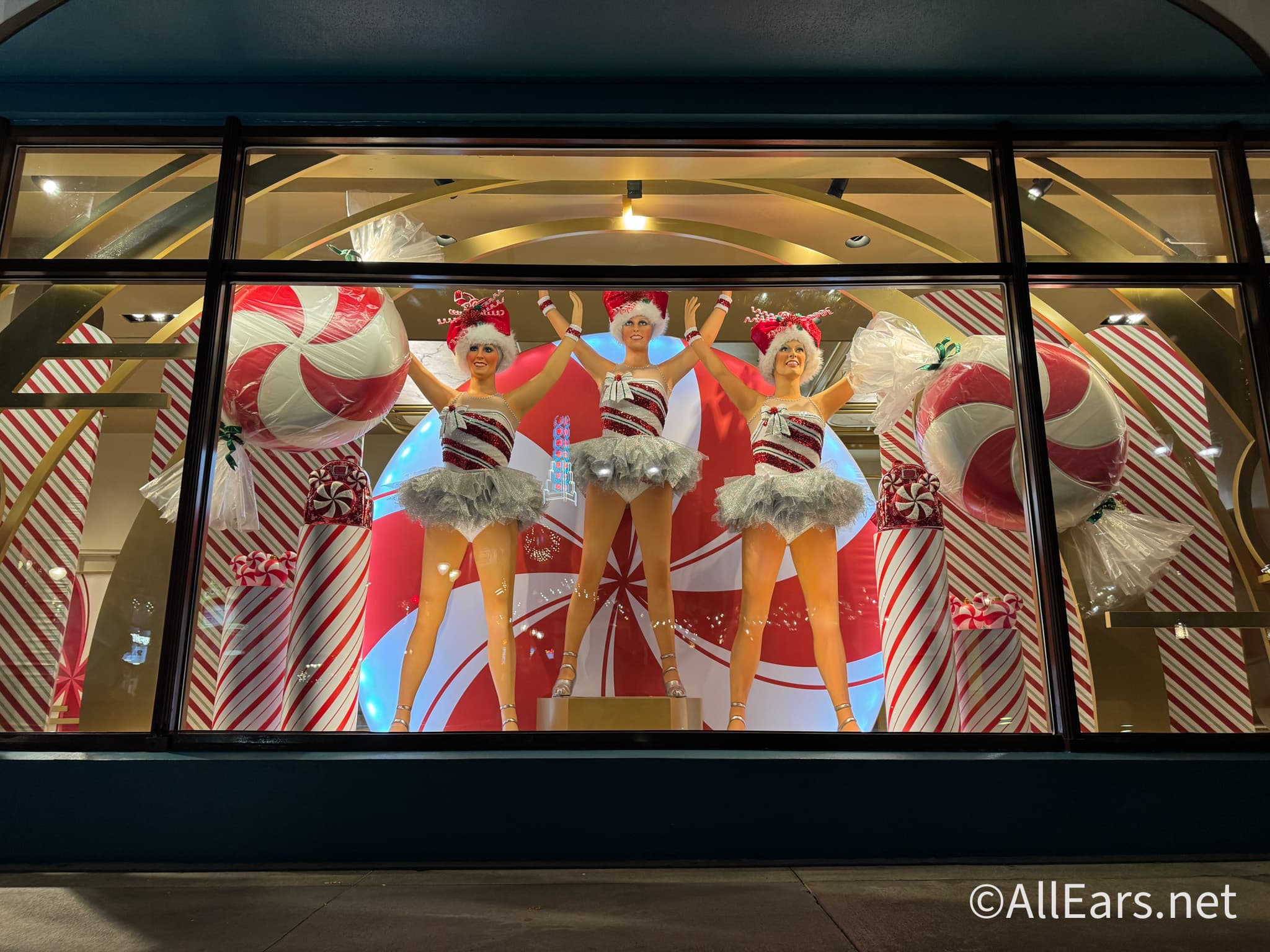 Hollywood Studios Brought Back a Nostalgic Piece of Disney History, and We’re Begging for More