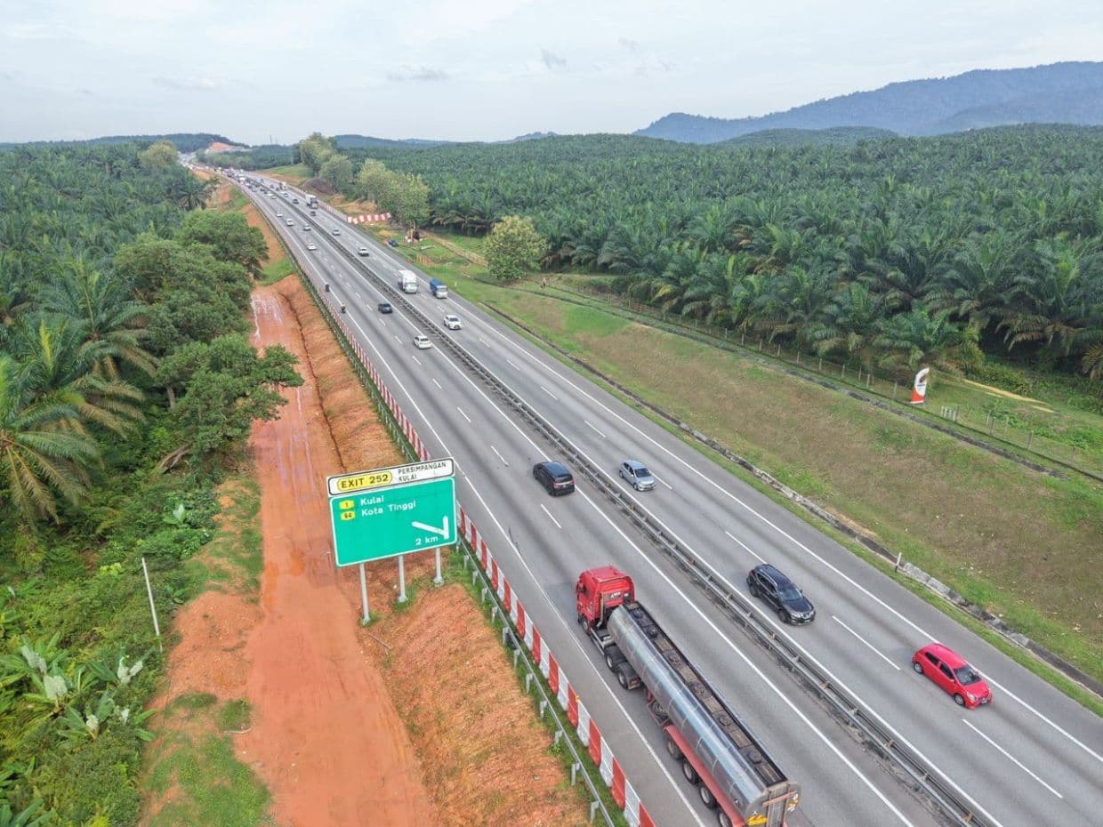 Kulai-Sedenak highway widening works ongoing, says PLUS