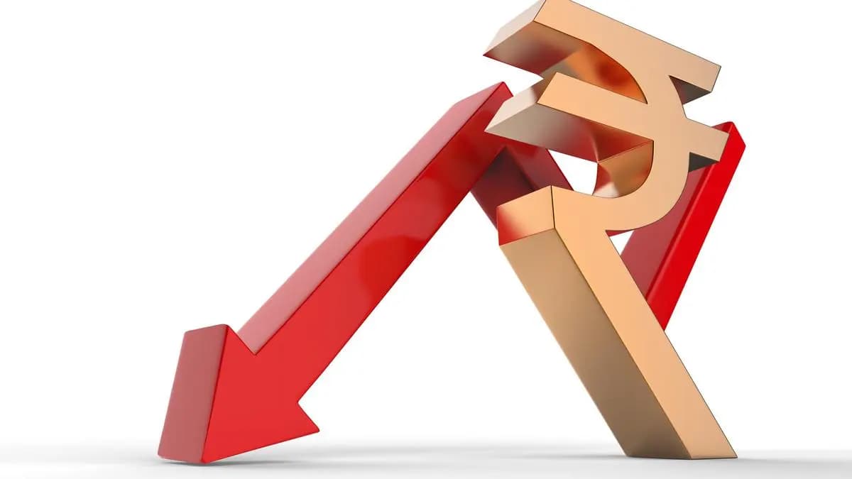 Equity markets dip as rupee weakness weighs on sentiment