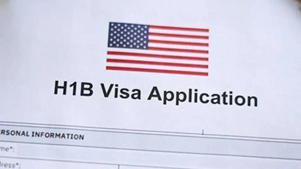 Trump administration orders enhanced vetting for applicants of H-1B visa