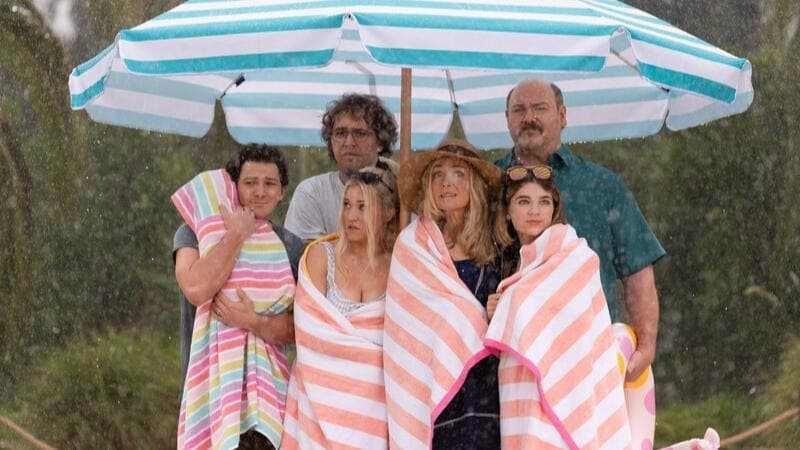 Georgie & Mandy's First Marriage - Episode 2.10 - Miami Beach and a Magical Family Christmas - Promotional Photos + Press Release