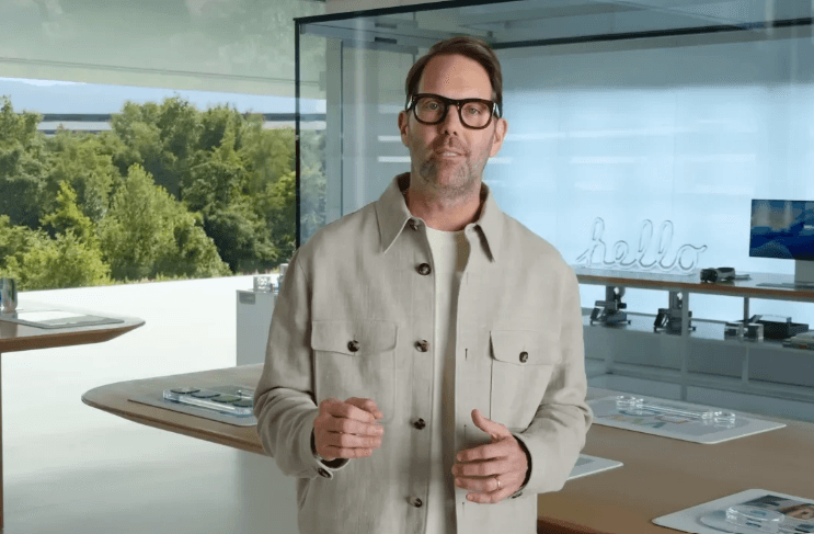 Apple’s longtime design head Alan Dye joins Meta to lead new creative studio