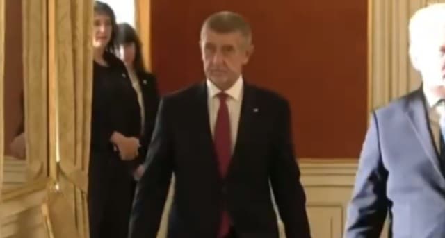 Czech Republic: Billionaire and Trump admirer Andrej Babiš is re-sworn in as Prime Minister