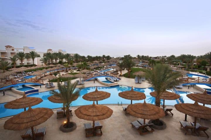 Egypt: all-inclusive winter-sun week at top-rated resort ️☀️
