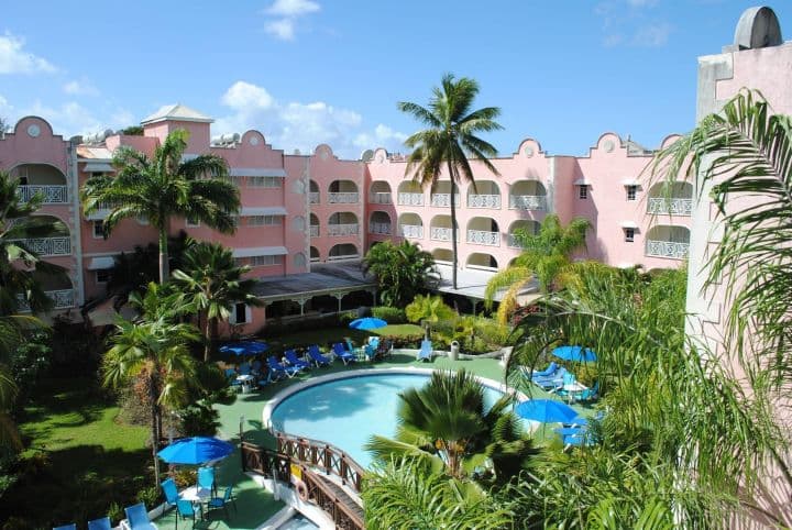 Barbados week for UNDER £1000