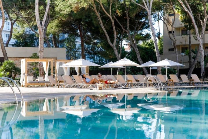 LUXURY 5⭐️ Majorca getaway plus flights ☀️