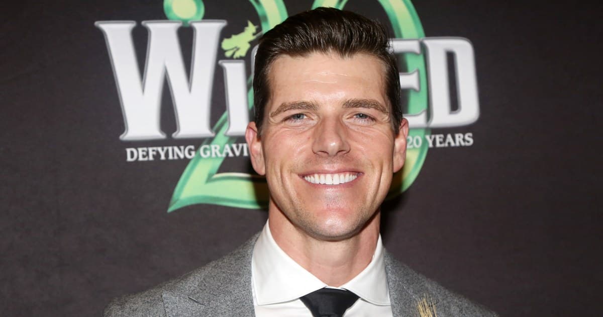 Broadway ‘Wicked’ Actor To Run NYC Marathon —Then Perform Two Shows
