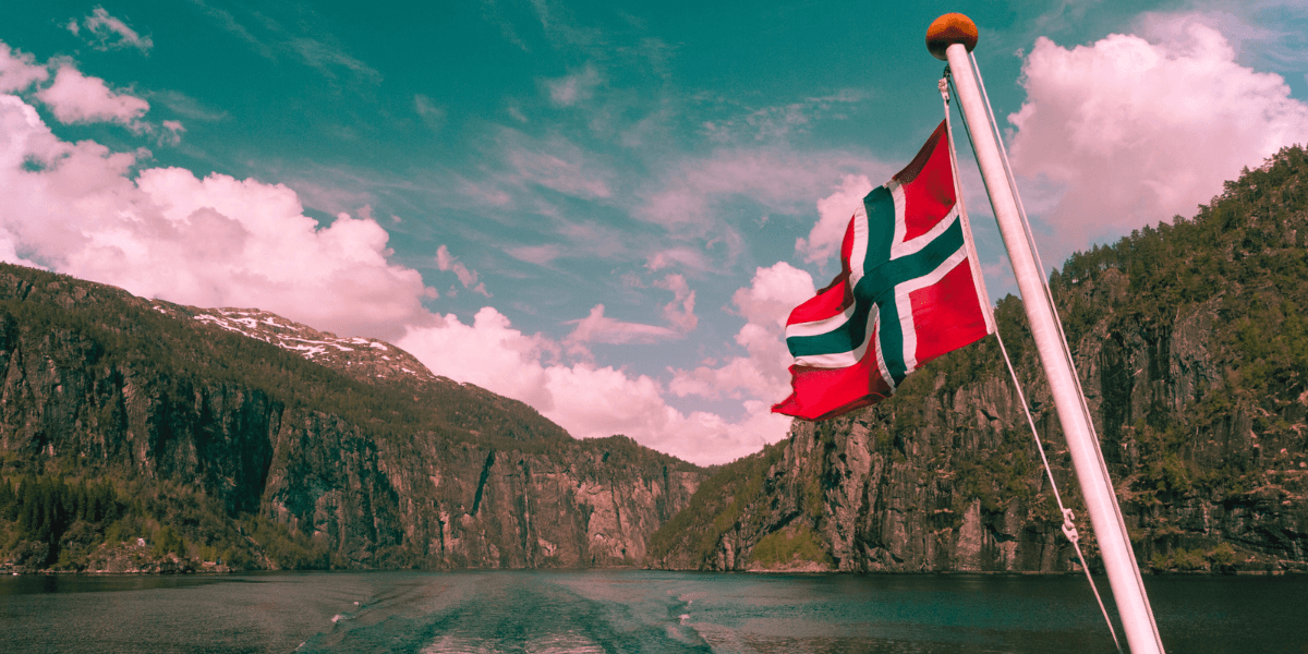 Open Your Mouth and Sing: Frode Grytten on Becoming a Writer and Growing Up in Norway