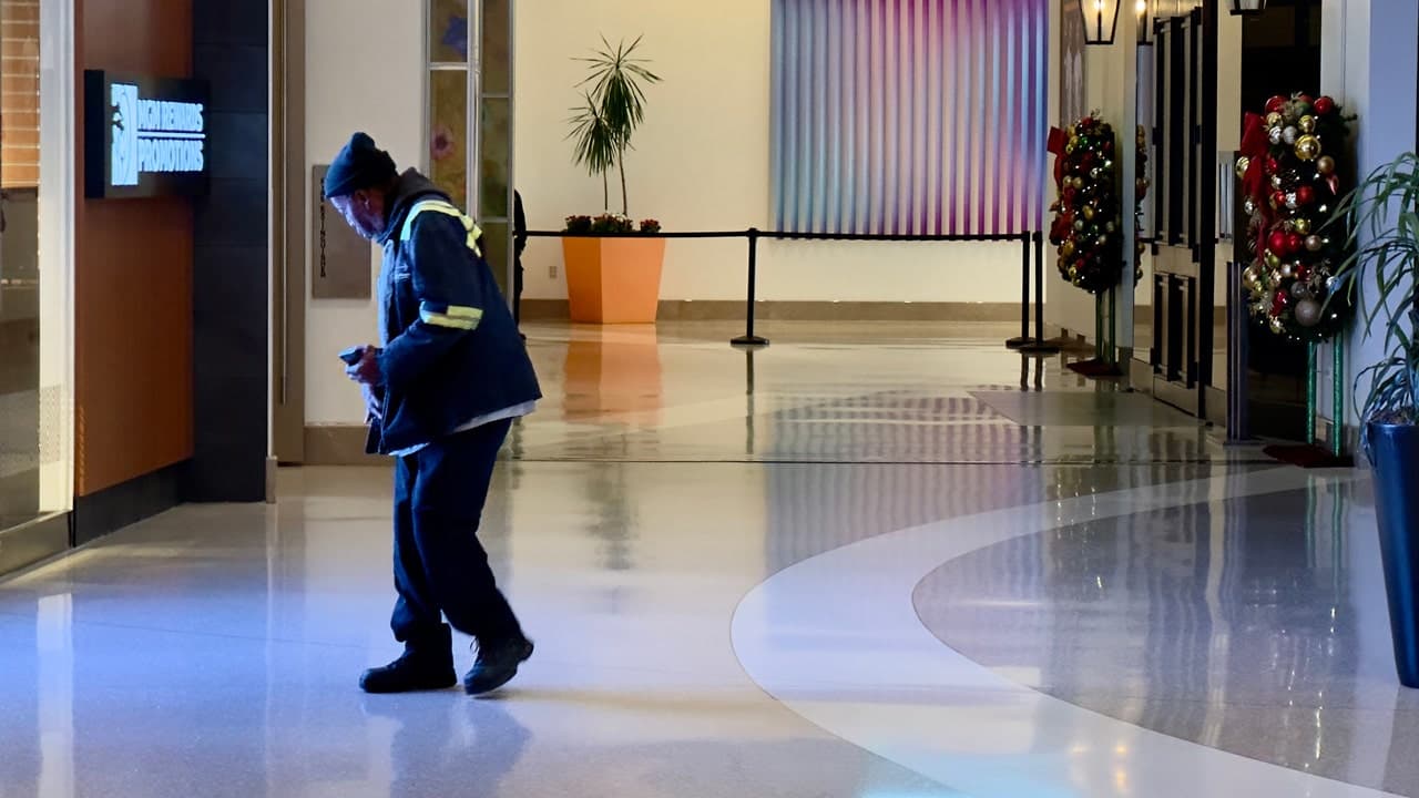 Fatal shooting rocks luxury MGM casino as police hunt for gunman