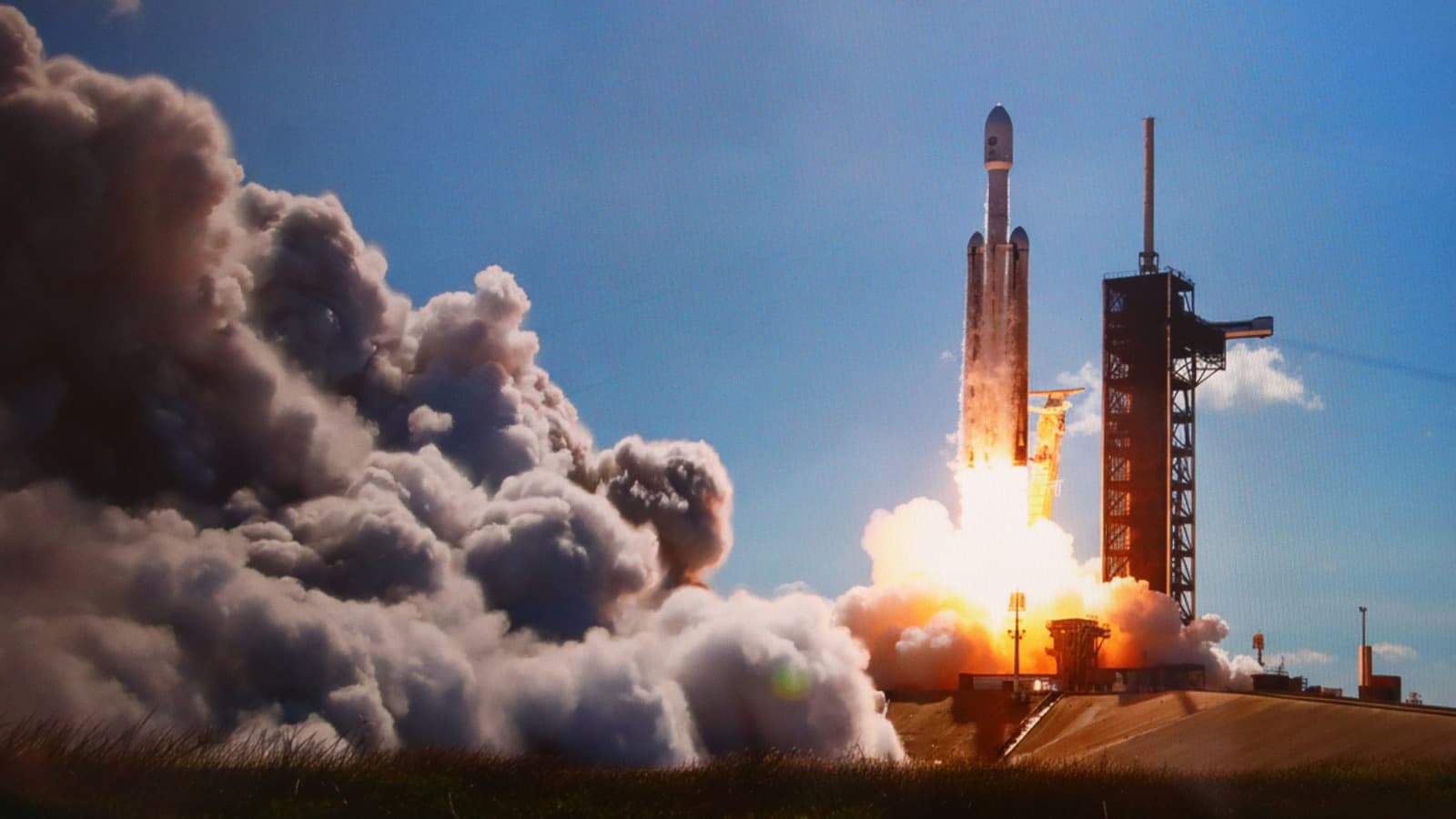 5 Historic US Missions To Space That Weren't NASA