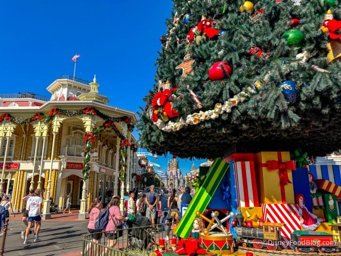 What to Pack for Disney World in December