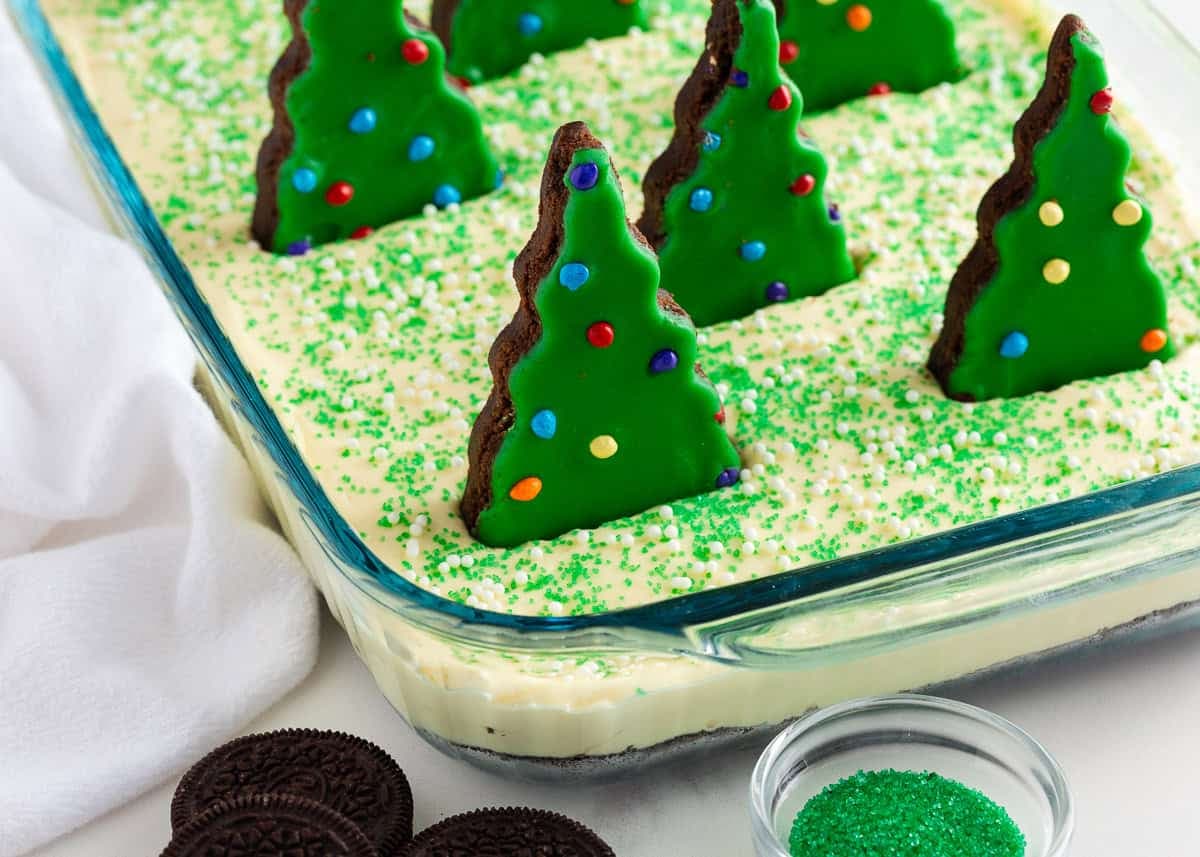 Christmas Dirt Cake