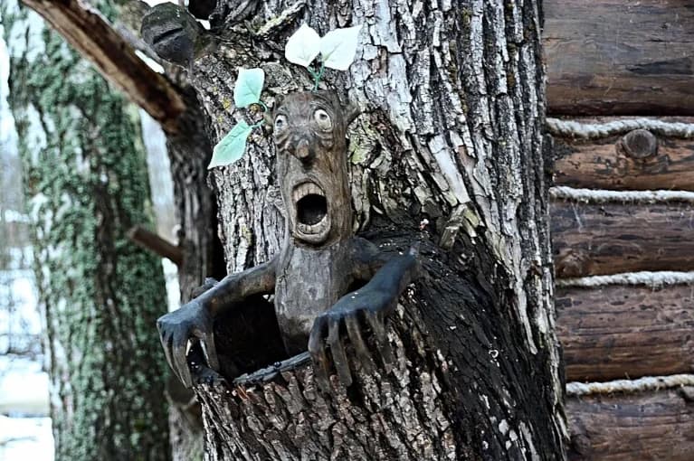 From the trinity of destruction to the sacredness of nature