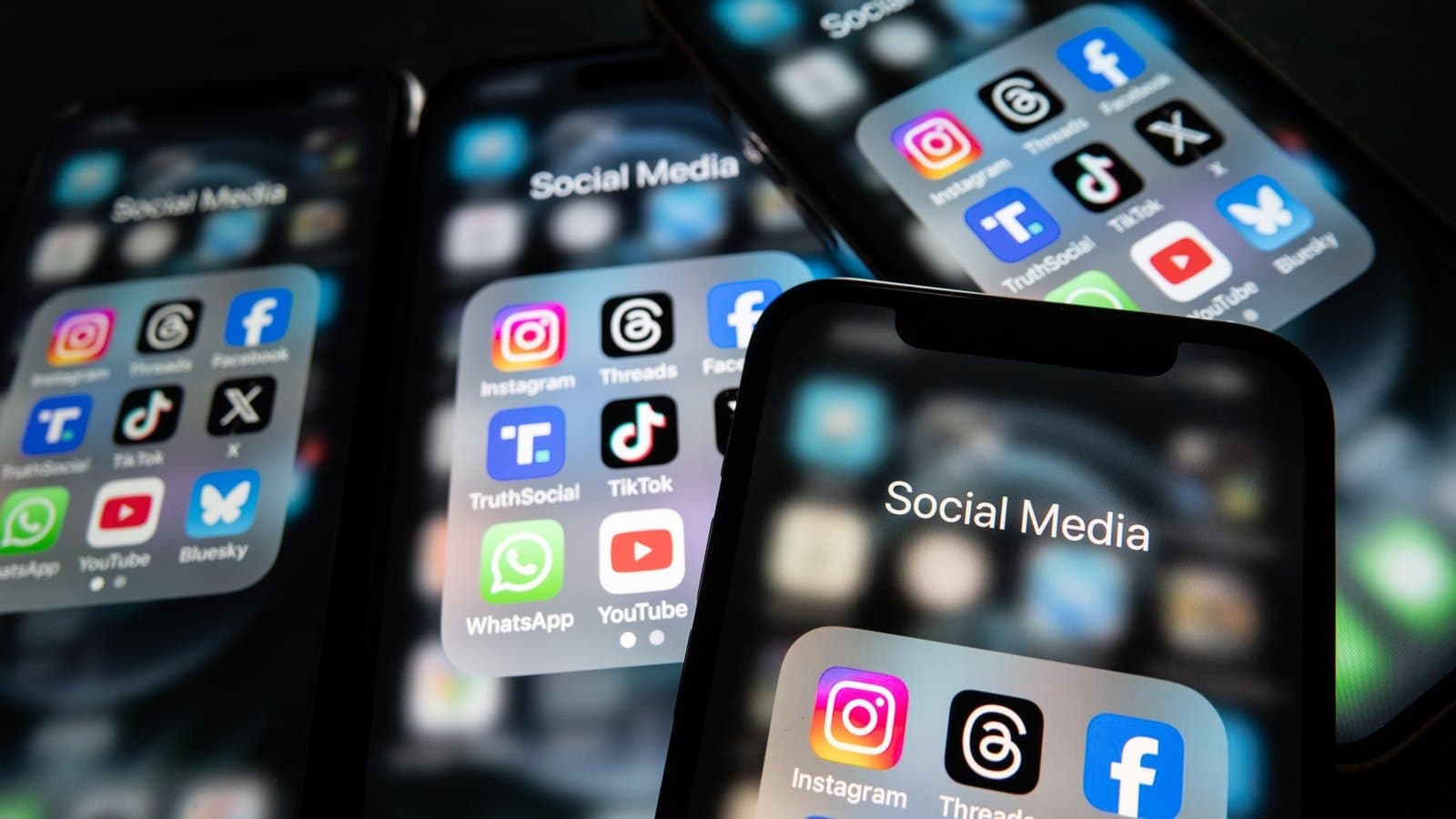 Govt to develop tool to verify age of social media users