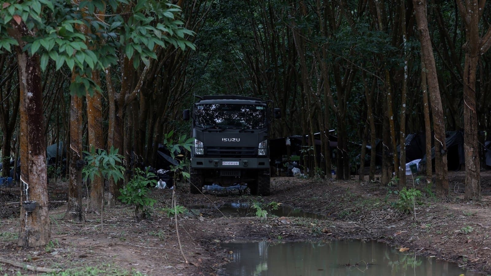 Cambodia, Thailand clash at border as civilian toll rises