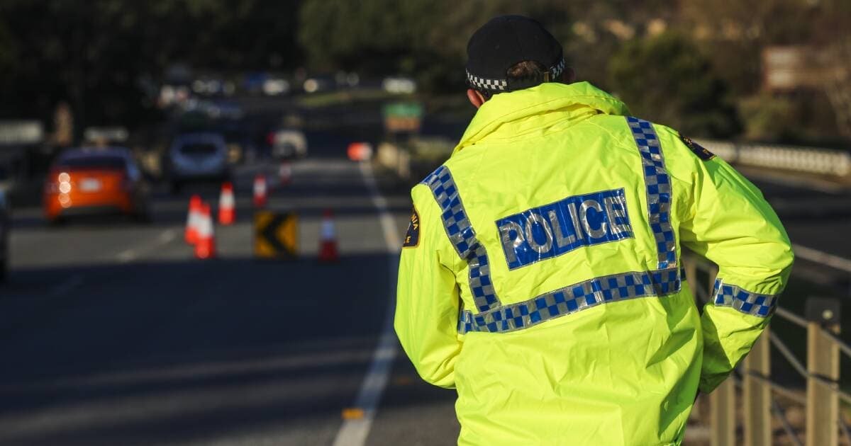 Ulverstone road closure after single-vehicle crash, power outages