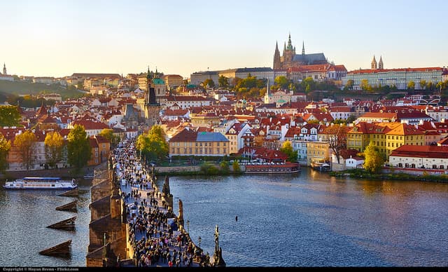 Scandinavian Airlines: Chicago – Prague, Czechia. $453 (Basic Economy) / $553 (Regular Economy). Roundtrip, including all Taxes